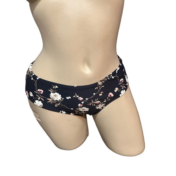 niptuck Other - Niptuck Nip Tuck Black Floral Swim Bikini Bottom Sz 6 NWOT